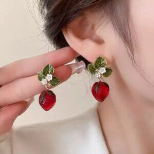 🍏50% OFF/3+...Strawberry Dangle Earrings